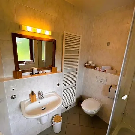 Toni Huette Am Riesserkopf Hotel