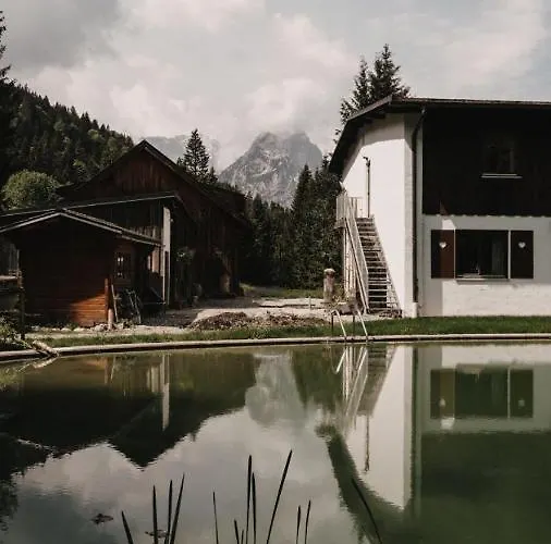 Toni Huette Am Riesserkopf